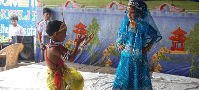 Demobili mission school